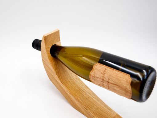 Design Flaschenhalter aus Holz gefertigt aus eiche