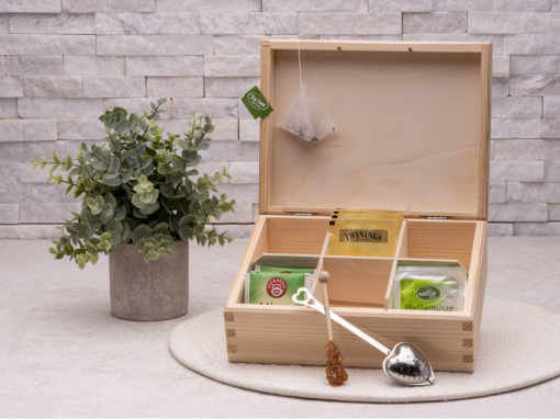 Teebox aus Holz von JOWE