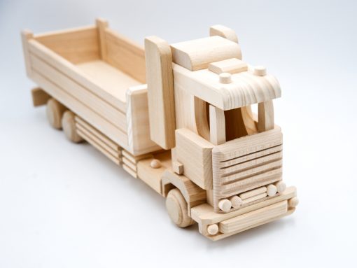 Großer Lastwagen aus Holz - nachhaltiges Spielzeug aus Holz